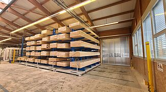 mobile cantilever racking system